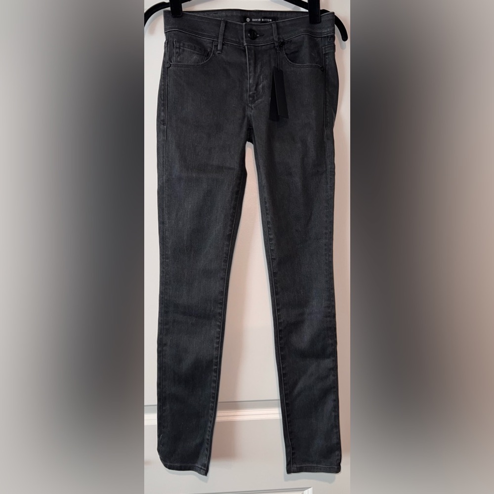David Bitton Valerie Black Wax Wash
Jeans Sz..25